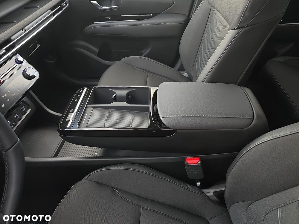 Hyundai Tucson 1.6 T-GDi HEV Executive 2WD - 8