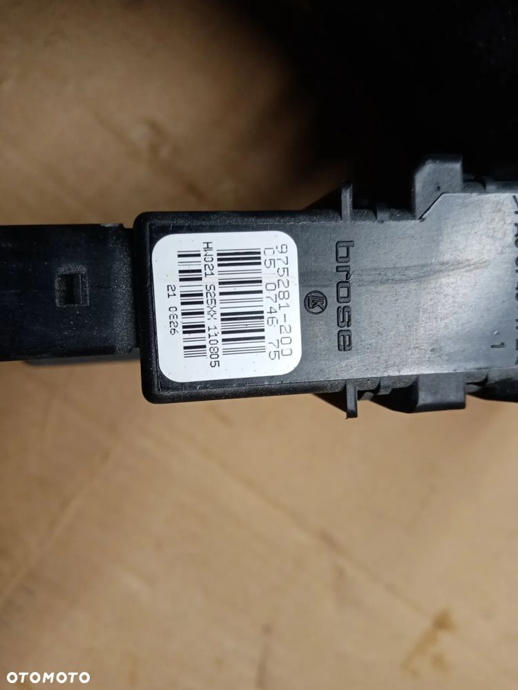 Silniczek szyby prawy tył tylny VW Passat B6 3C9959704 - 6