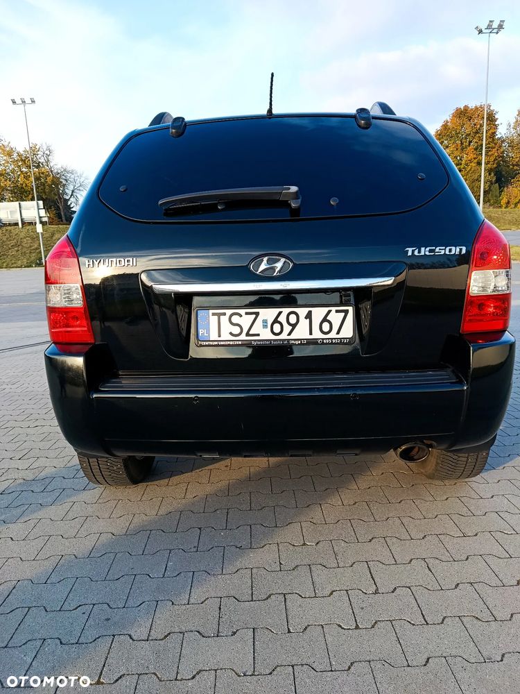 Hyundai Tucson 2.0 Comfort 2WD - 11