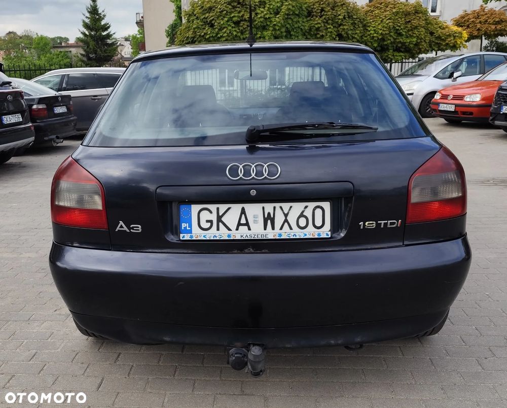 Audi A3 Sportback 1.9 TDI Ambiente - 6