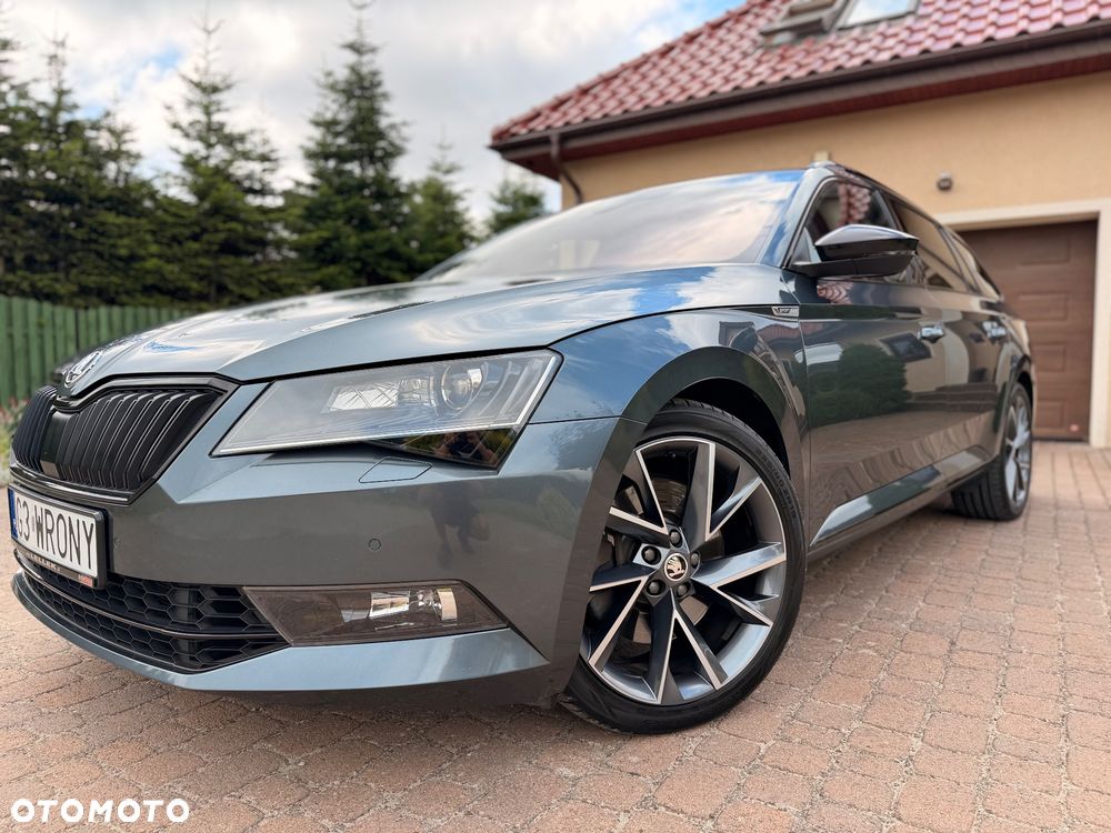 Skoda Superb 2.0 TSI 4x4 Sportline DSG - 8