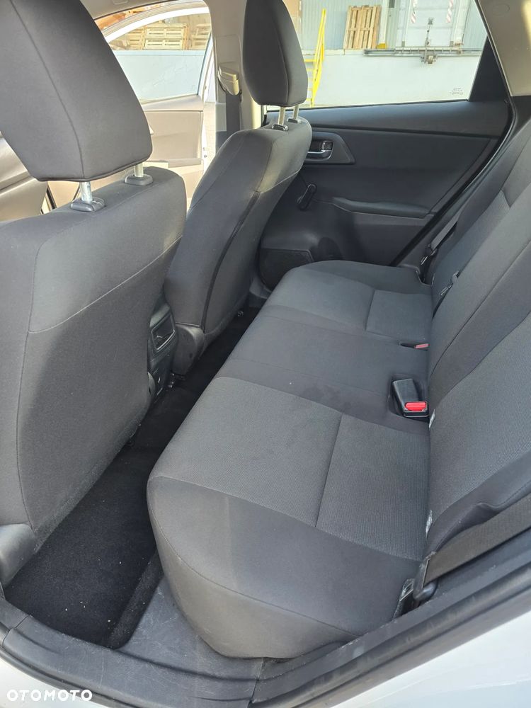 Toyota Auris 1.4 D-4D Active - 8