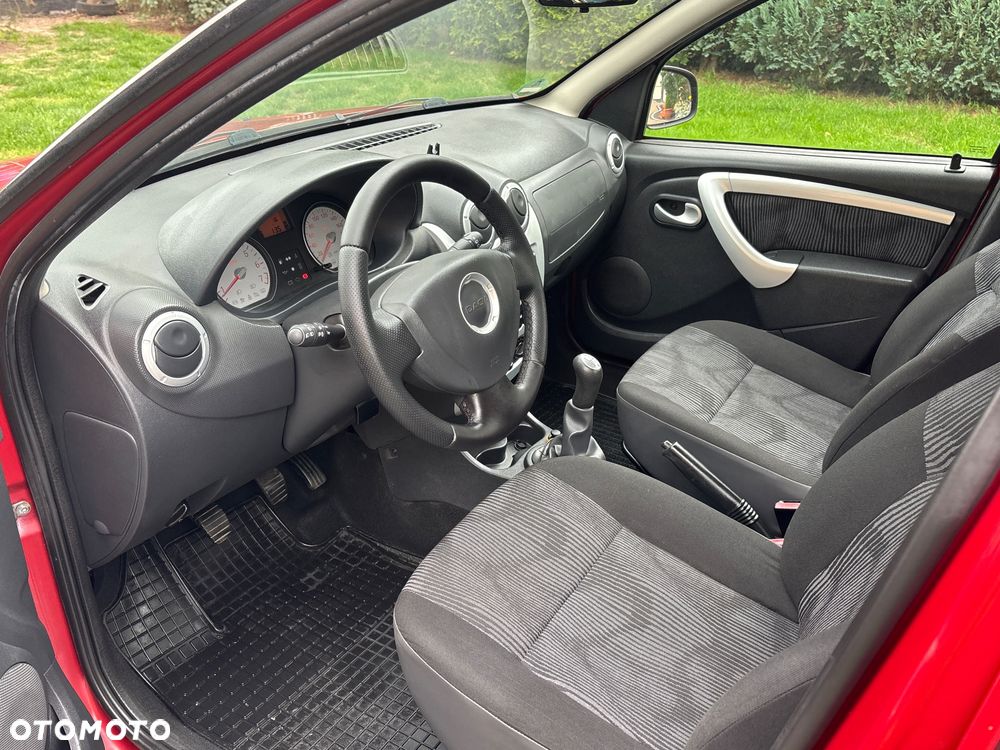 Dacia Sandero 1.6 MPI Laureate - 26