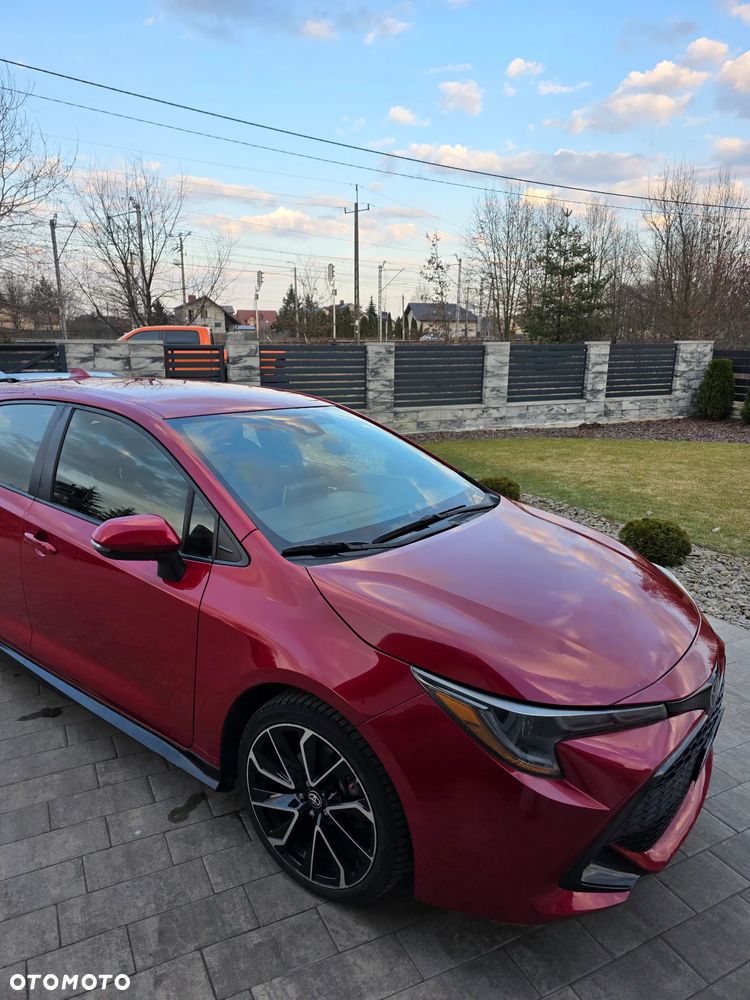 Toyota Corolla - 4