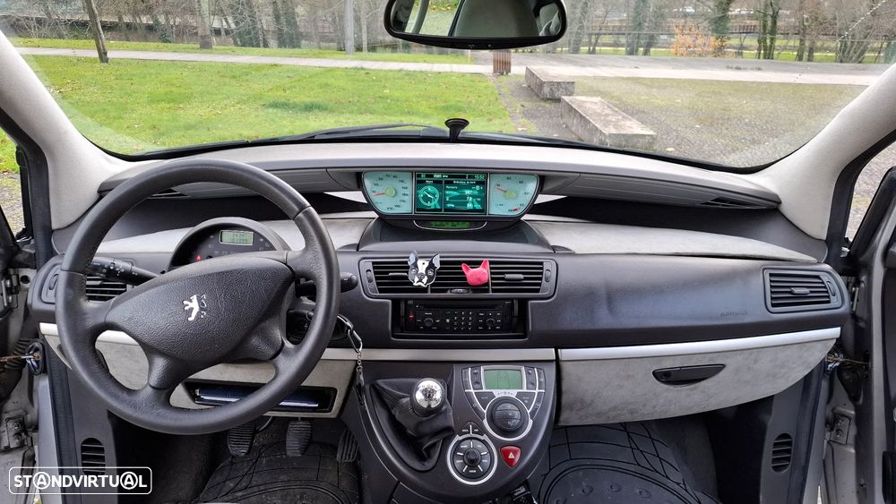 Peugeot 807 2.0 HDi Navteq - 7