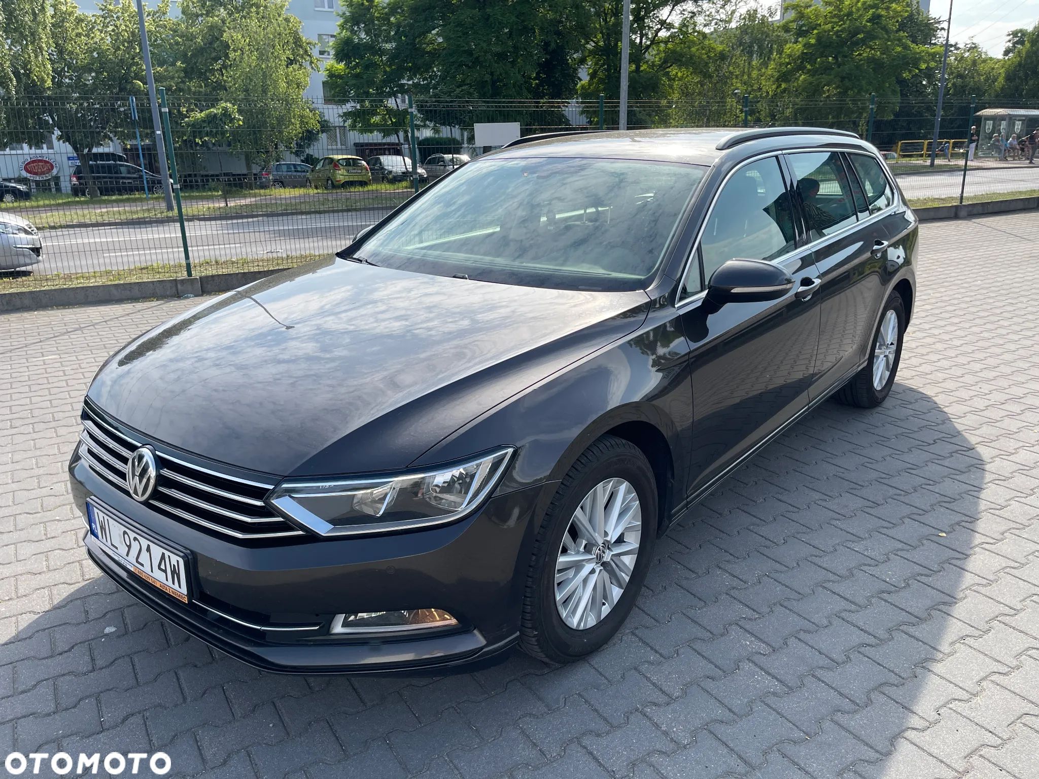 Volkswagen Passat 2.0 TDI BMT Comfortline DSG - 1