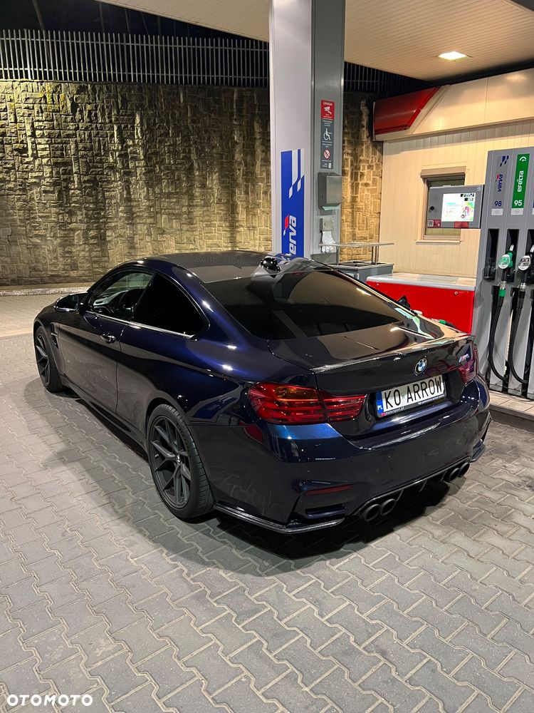 BMW M4 DKG - 7