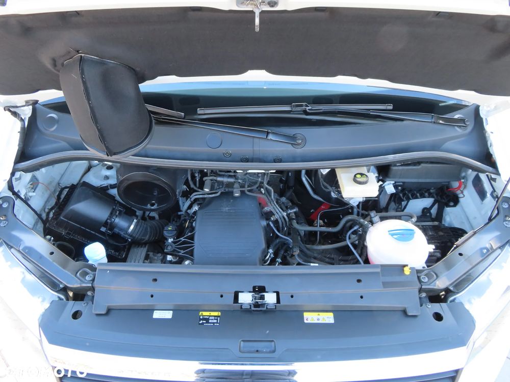 Volkswagen Crafter 35 BiTDI 2.0 177 KM AUTOMAT 8-Mio Furgon Blaszak L4H2 LONG MAX 4300 mm, Rozstaw Osi 4490 mm, Ładowność 1152 Kg GWARANCJA PRODUCENTA Stan Wizualny I Techniczny NOWY Tak Jak Z Taśmy Produkcyjnej Gotowy Dostępny OKAZJA POLECAM - 14
