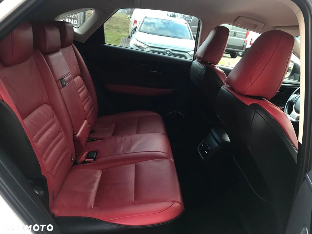 Lexus NX 300h Elite AWD - 20