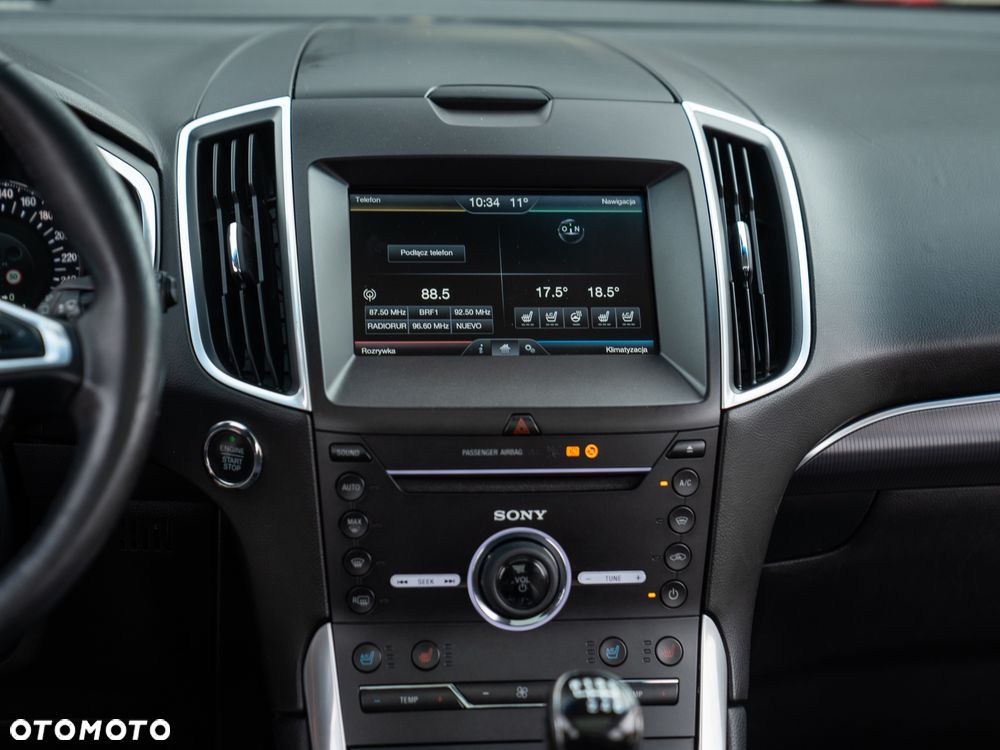 Ford Edge 2.0 TDCi 4x4 Titanium - 36