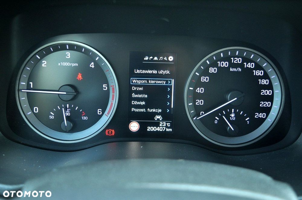 Hyundai Tucson blue 1.7 CRDi 2WD Advantage - 30