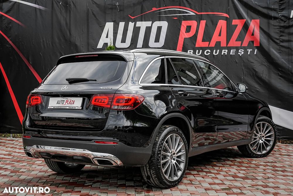 Mercedes-Benz GLC 300 e 4MATIC - 6