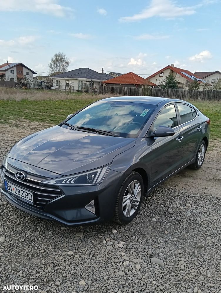 Hyundai Elantra 1.6 MPi Comfort - 6