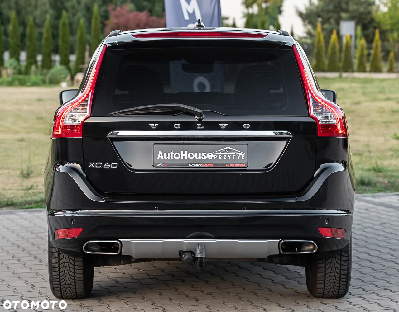 Volvo XC 60 D4 Momentum - 9