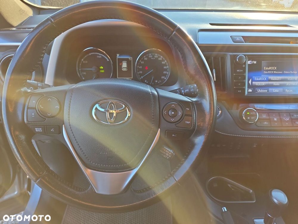 Toyota RAV4 Hybrid Prestige 4x4 - 18