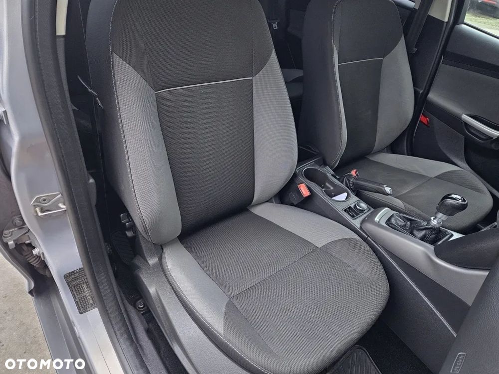 Ford Focus 1.6 TDCi Trend - 17