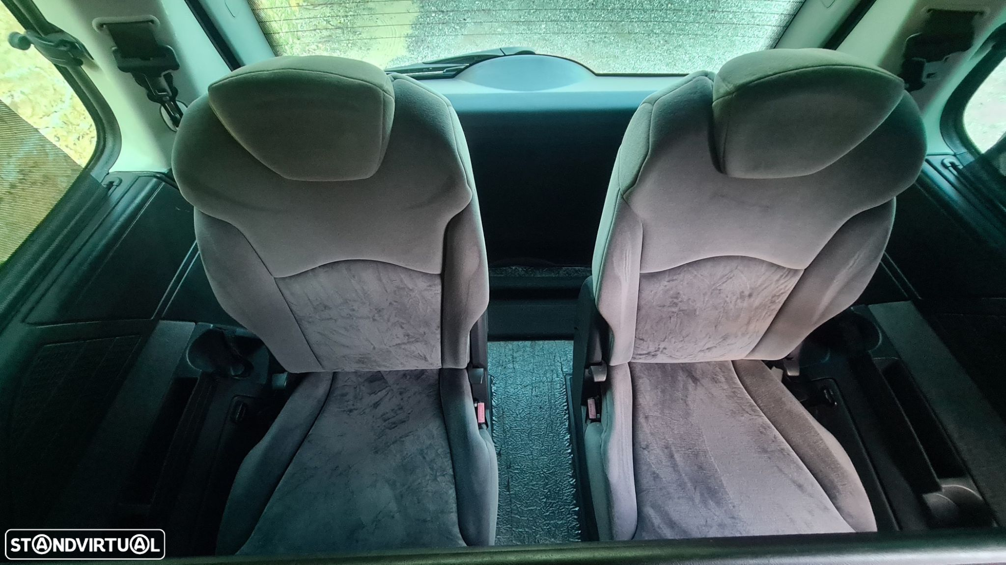 Citroën C8 2.0 HDi 16V SX - 37