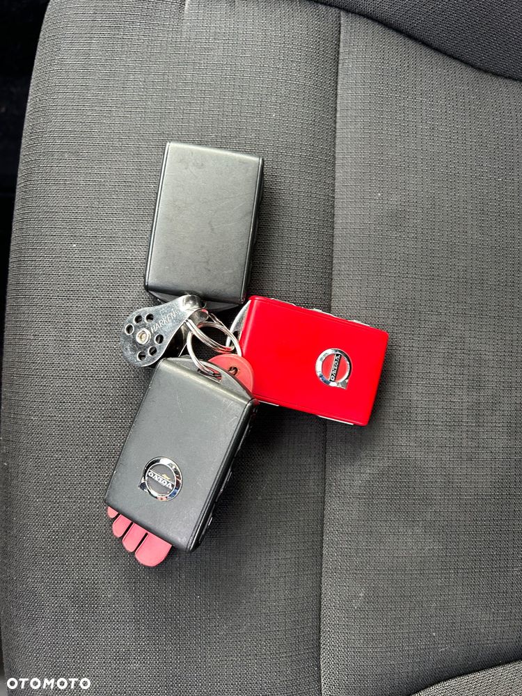 Volvo XC 40 D4 AWD Geartronic Inscription - 18