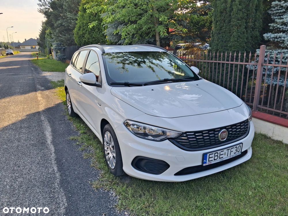 Fiat Tipo 1.4 T-Jet 16v Pop - 1