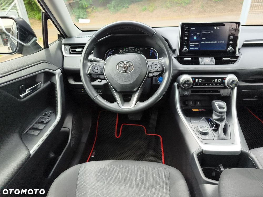 Toyota RAV4 - 12