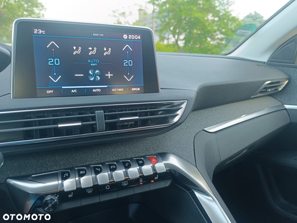 Peugeot 3008 1.5 BlueHDi Allure S&S - 7