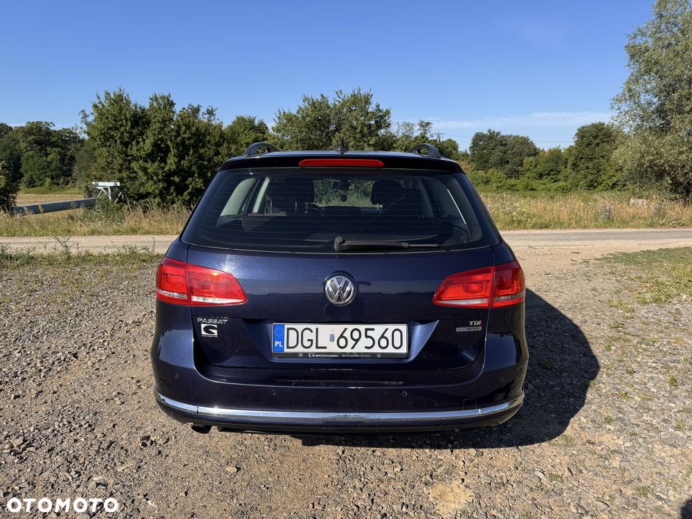 Volkswagen Passat - 3
