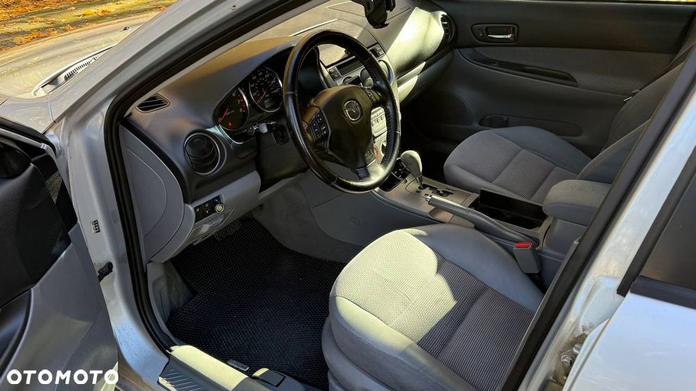 Mazda 6 - 8