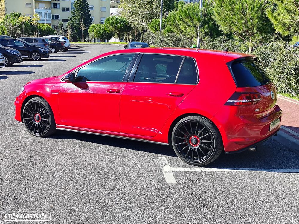 VW Golf GTI BlueMotion DSG - 11