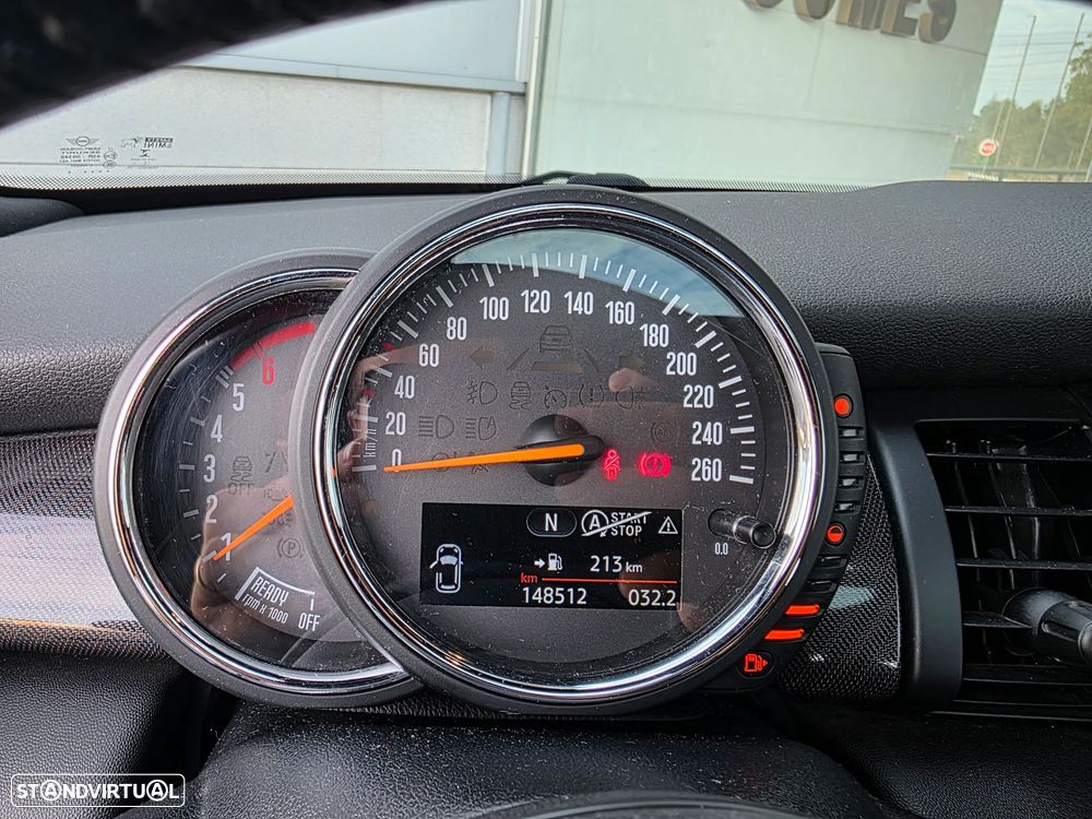 MINI 3 Portas Cooper D - 9