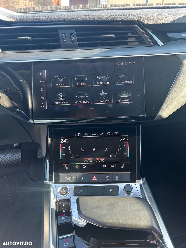 Audi e-tron 55 quattro - 13