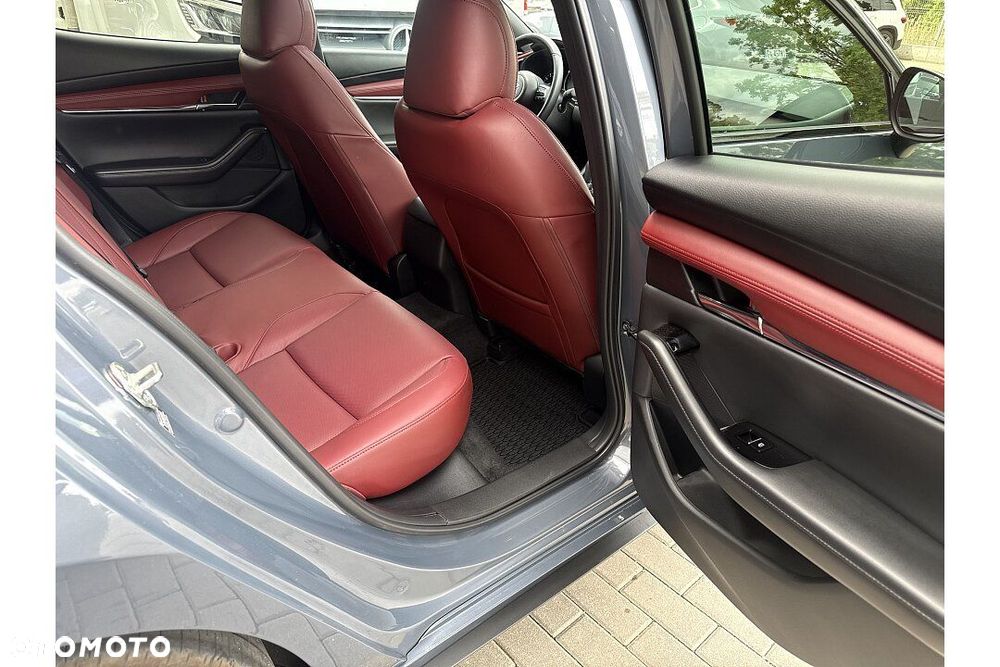 Mazda 3 2.0 mHEV Takumi - 22