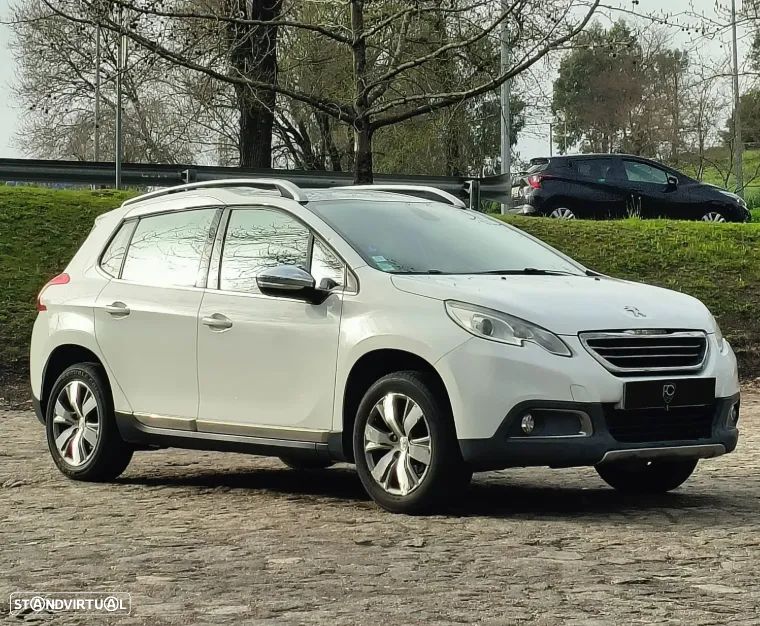 Peugeot 2008 PureTech 110 Stop&Start Allure - 3