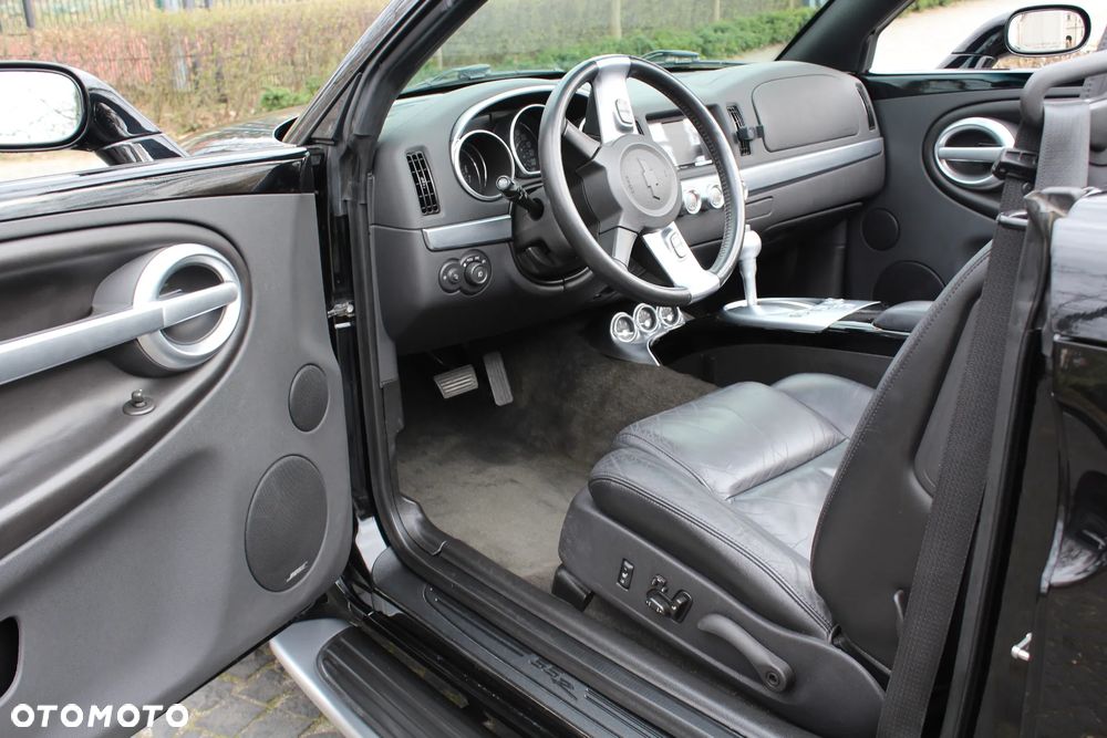 Chevrolet SSR - 11