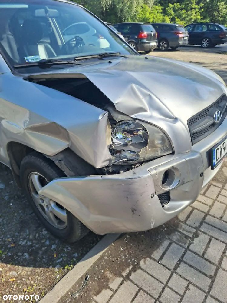 Hyundai Tucson 2.0 Comfort 2WD - 2