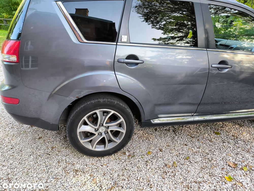 Citroën C-Crosser 2.4 Exclusive - 2