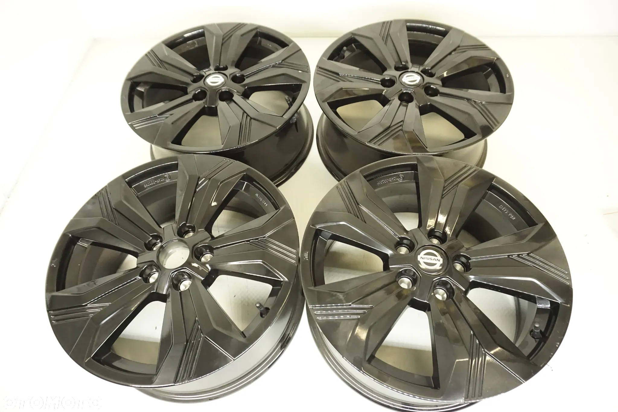 FELGI ALUMINIOWE 18 NISSAN ARIYA PRIMERA QASHQAI II JUKE PULSAR LEAF X-TRAIL NV300 ORYGINAŁ NISSAN NOWY MODEL - 5