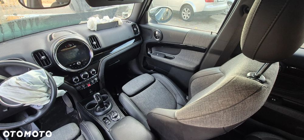 MINI Countryman - 30