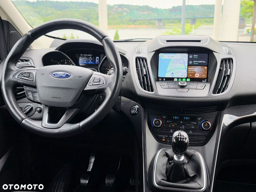 Ford Kuga - 23
