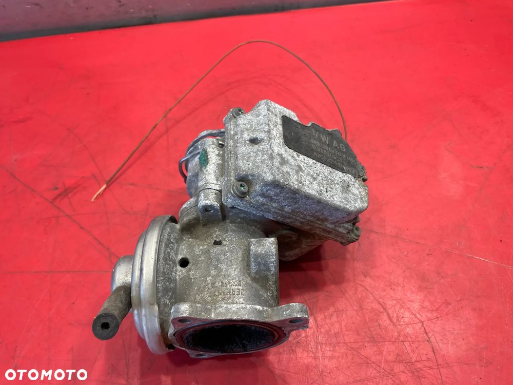 PRZEPUSTNICA 045128063G VW AUDI SKODA - 1