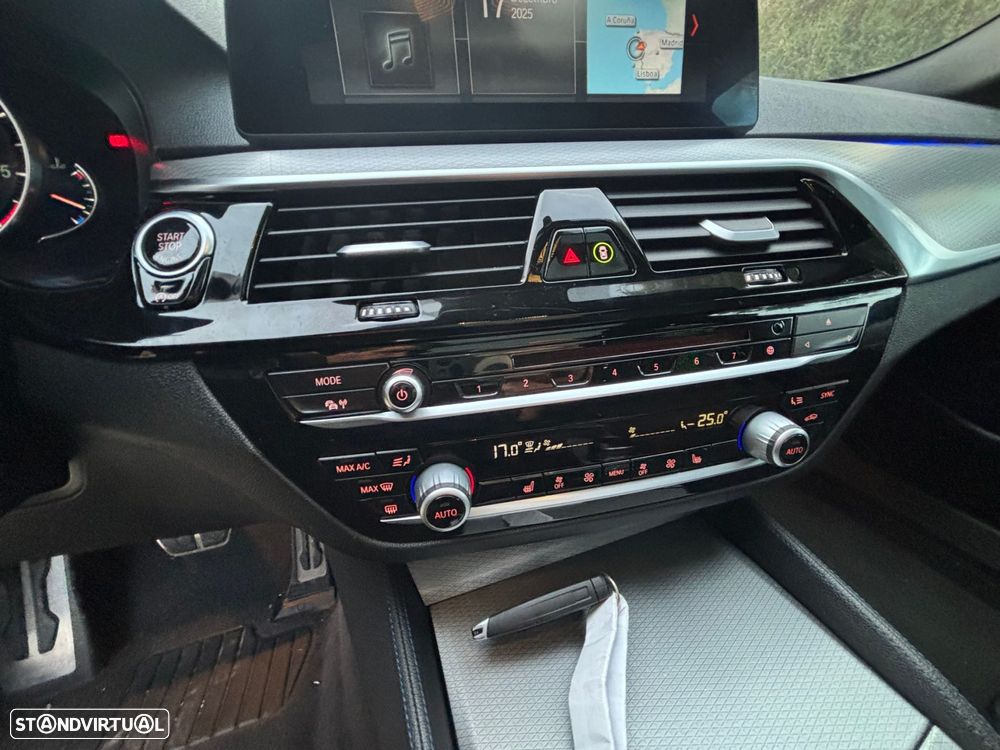 BMW 520 d Pack M Auto - 43