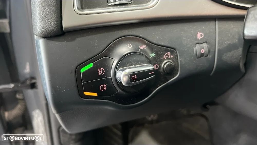Audi A4 Avant 2.0 TDI e DPF Attraction - 15