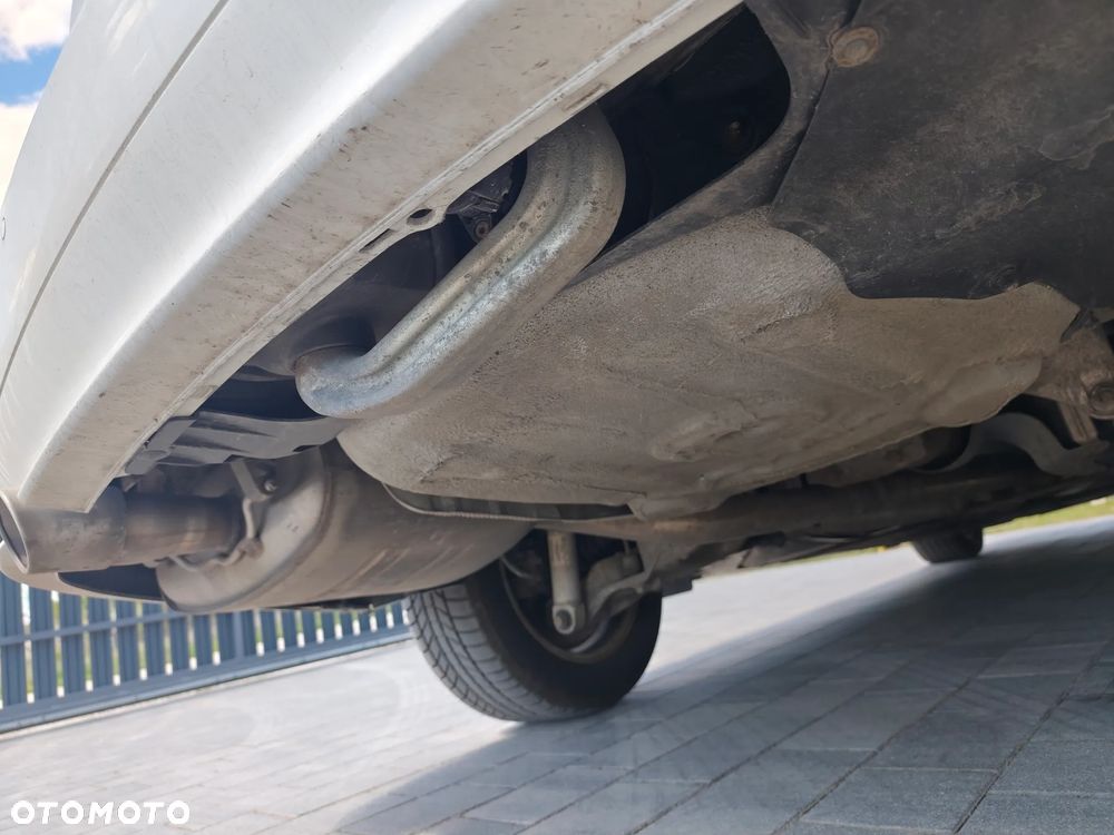 BMW Seria 5 520d - 12