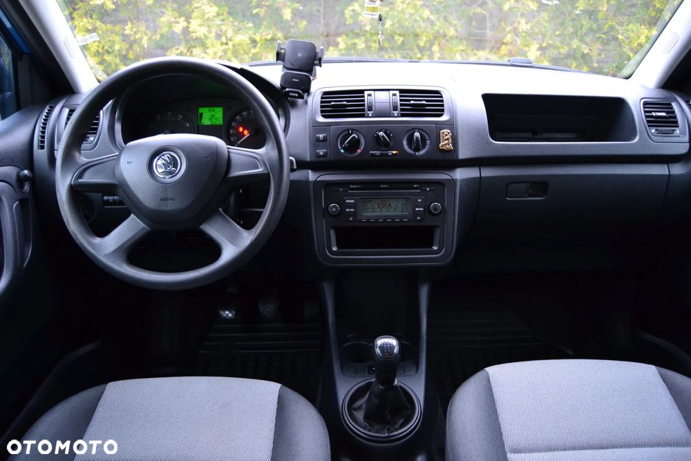 Skoda Fabia 1.4 16V Active Plus - 10