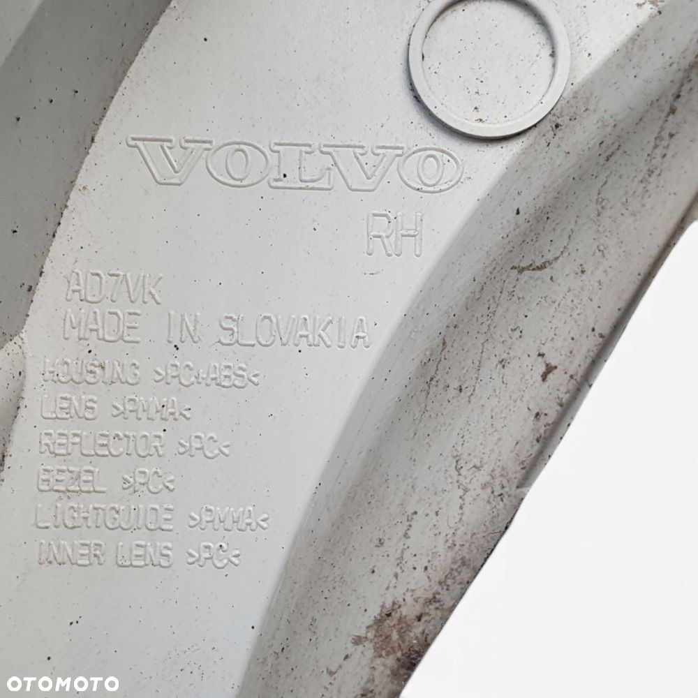 LAMPA PRAWA Volvo V70 III XC70 lift prawy tył tylna pasażera 13-16 - 6