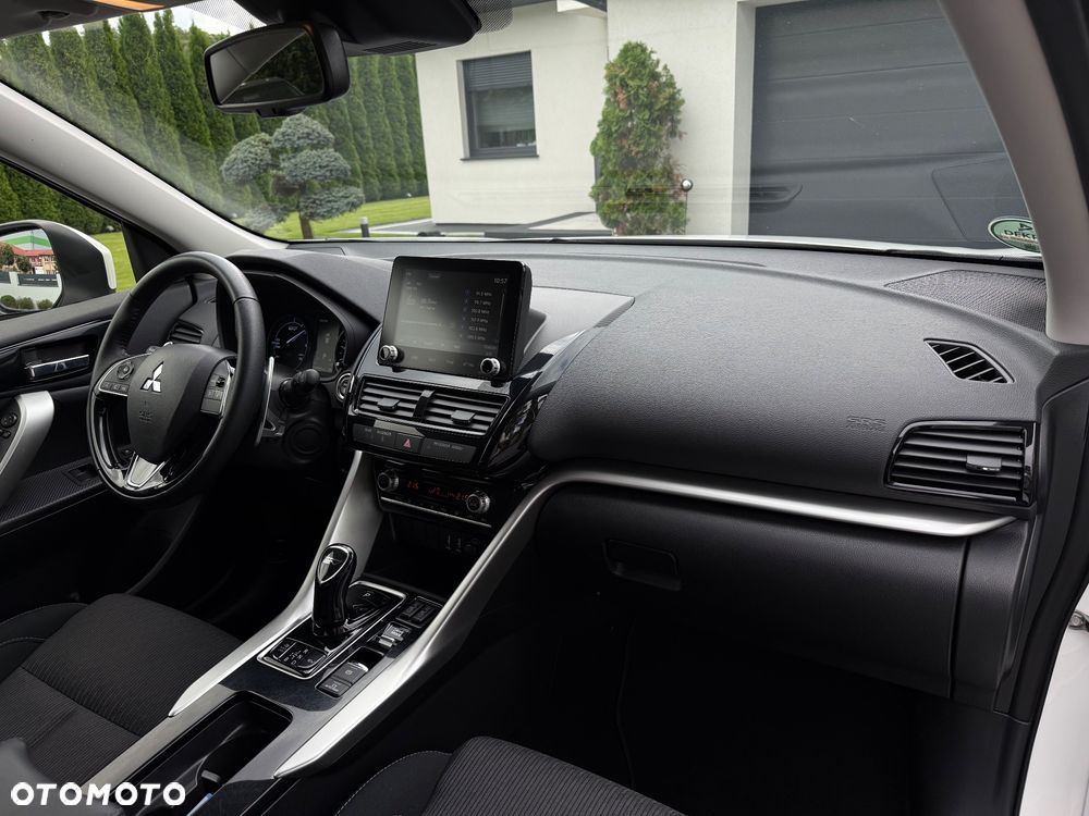Mitsubishi Eclipse Cross 4WD Plus - 31
