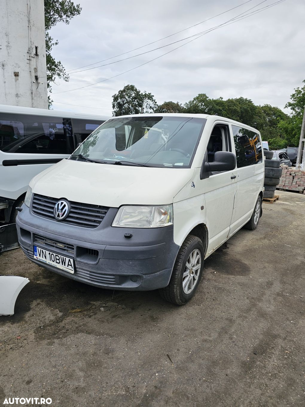 Balama capota  dreapta 7h0823302d Volkswagen VW Transporter T5 [2003 - 4