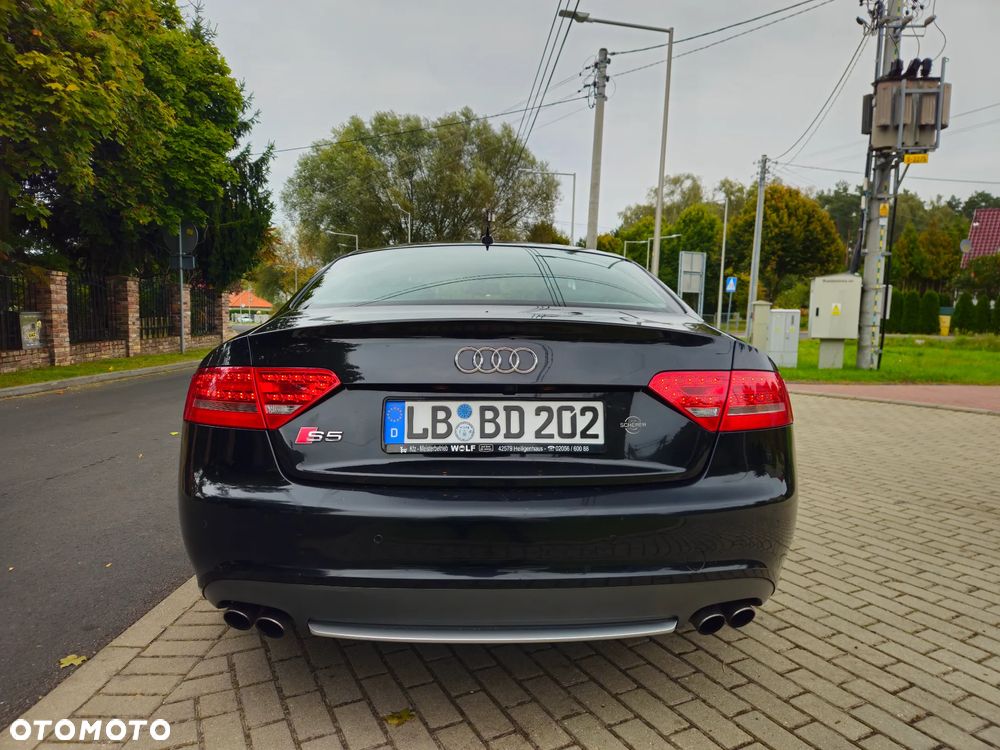 Audi S5 Coupé 4.2 Quattro - 6