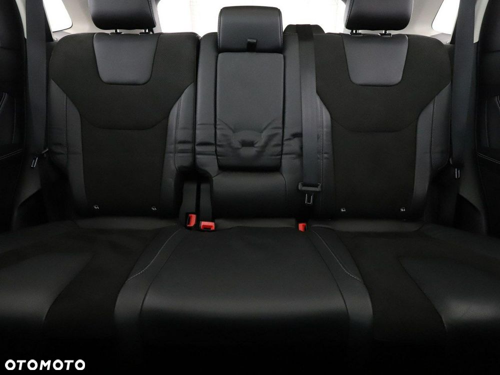 Ford Edge 2.0 TDCi Bi-Turbo 4x4 ST-LINE - 19