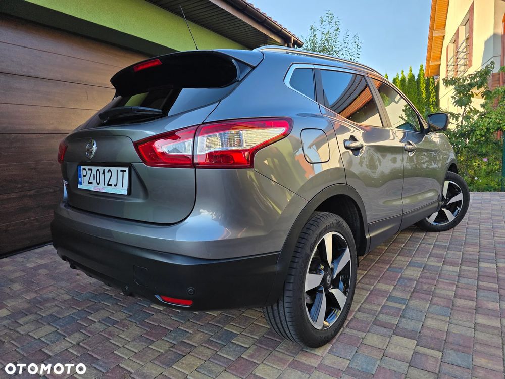 Nissan Qashqai 1.6 DIG-T N-Tec - 1