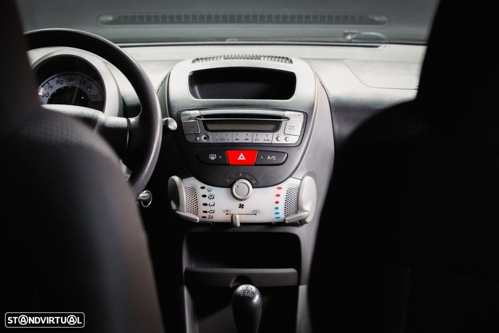 Toyota Aygo 1.0 - 15